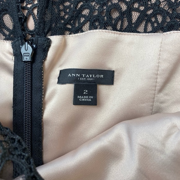 ANN TAYLOR Black Lace Overlay Sheath Dress | Size 2 - Picture 10 of 16